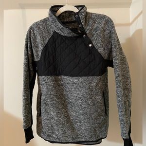 A&F Charcoal Heather Outdoor Fleece